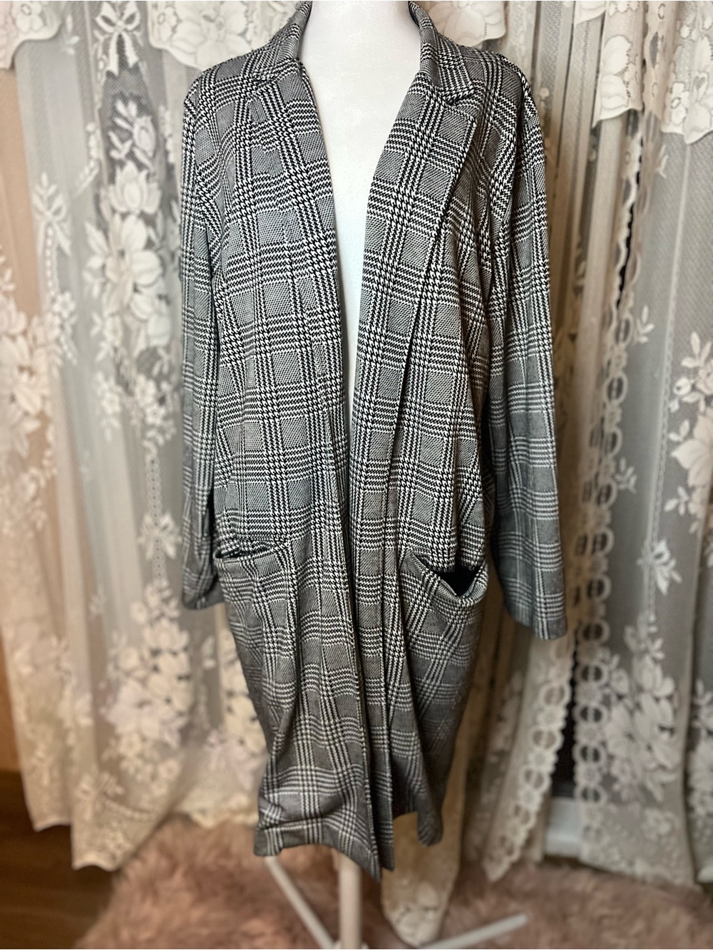 Reitmans Gray Plaid Open-Front Longline Blazer Plus Size
